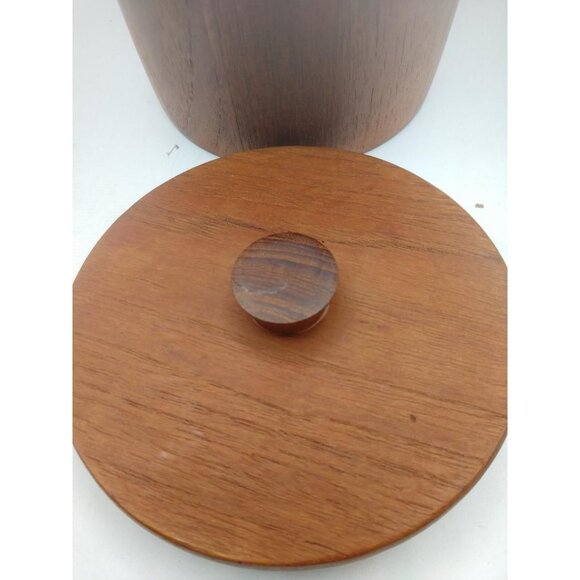 Genuine Burma Teak Wood Anri Form Lidded Canister With Cork Base - Picture 6 of 7